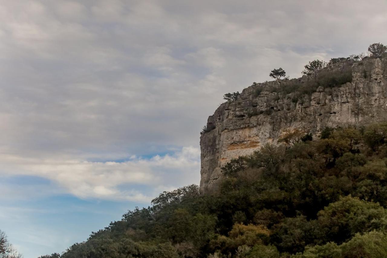 Seven Bluff Cabins Concan Luaran gambar