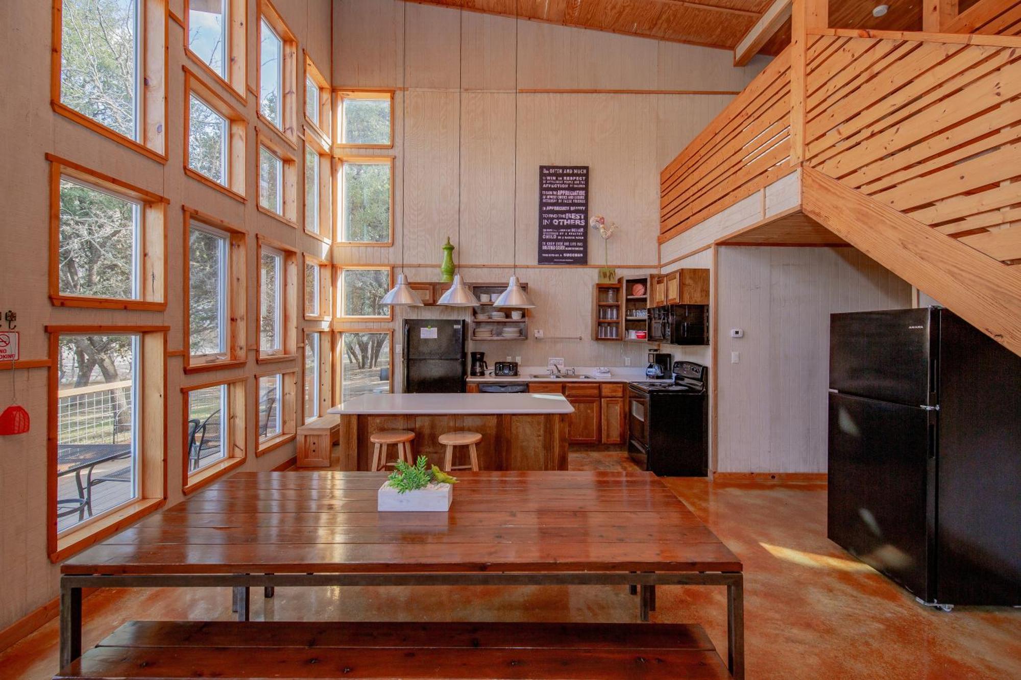 Seven Bluff Cabins Concan Luaran gambar